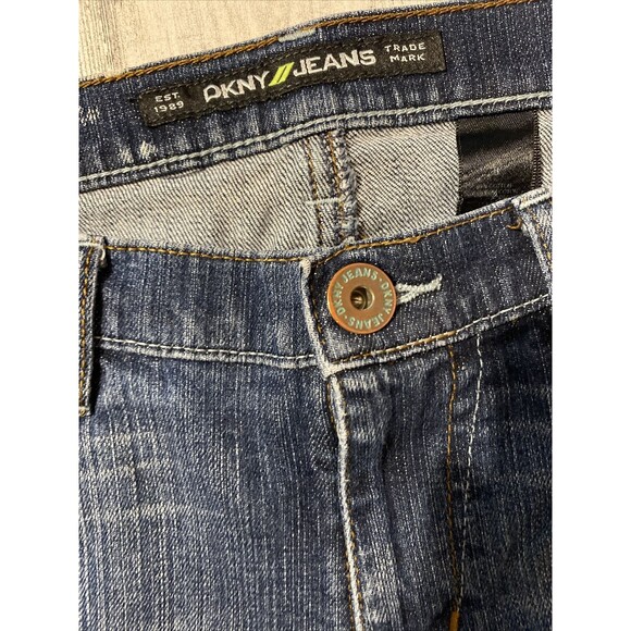 DKNY Jeans Bootcut Leg Denim Women's Size‎ 8 Blue Mid Rise Mid Wash - Picture 6 of 8